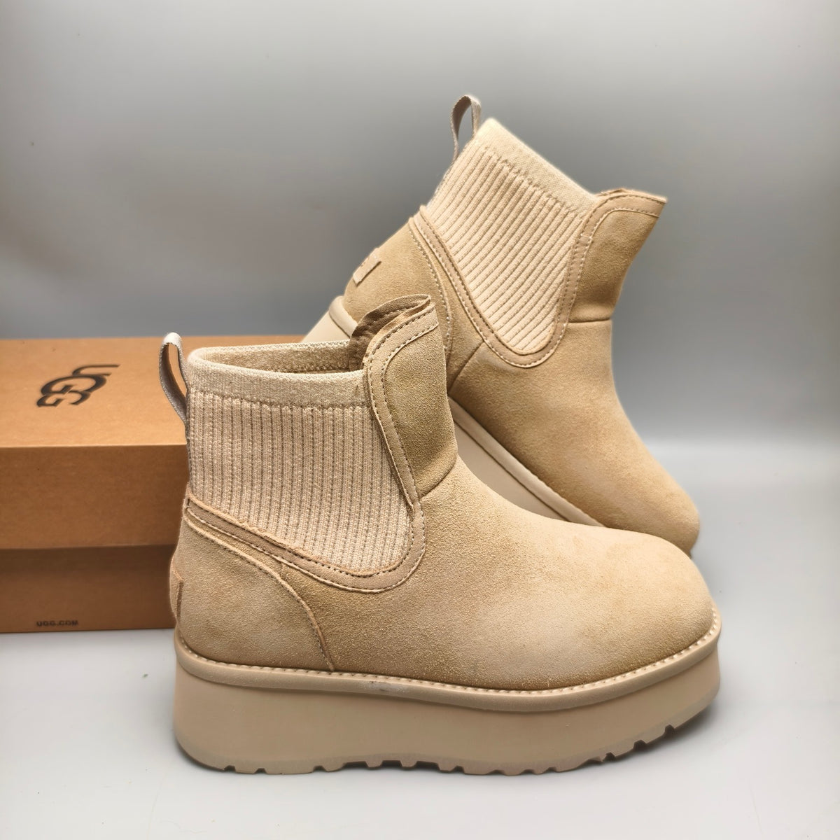 3258 5cm Thick-Sole Fashion Casual Shoes – Sand (In Stock)