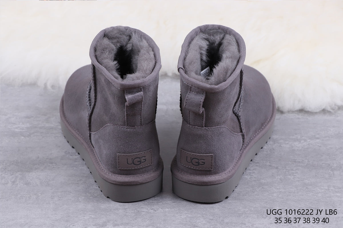 6222 Classic Mini II Short Boots 2.0 – Gray (In Stock)