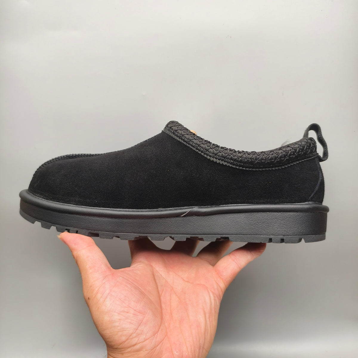 1304 Ethnic-Inspired Casual Sneakers – Black | Unisex (In Stock)
