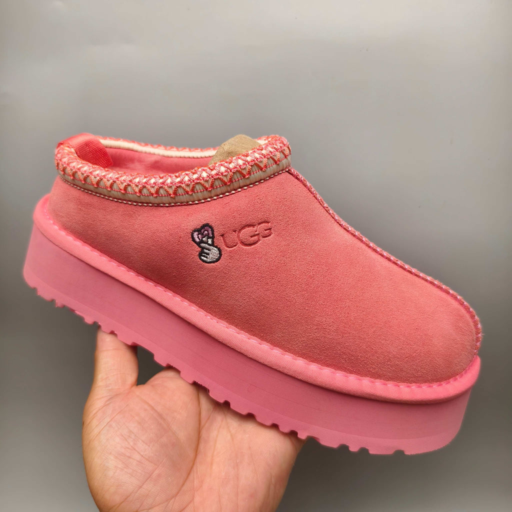 2553 Ethnic-Inspired Thick-Sole Casual Shoes – Rose Red (In Stock)