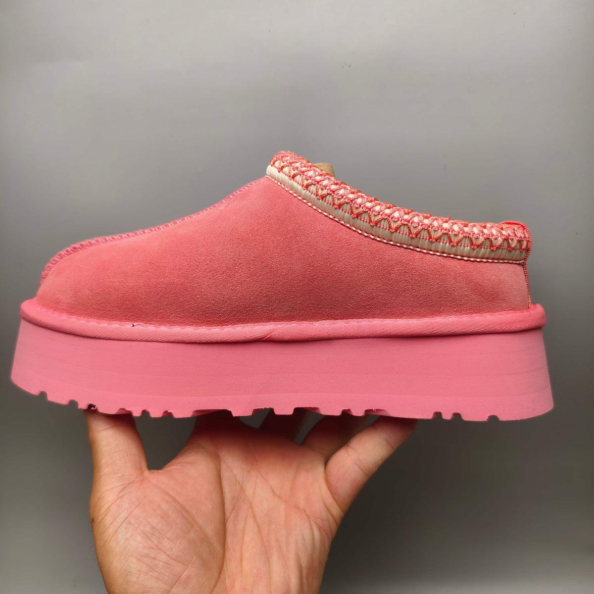 2553 Ethnic-Inspired Thick-Sole Casual Shoes – Rose Red (In Stock)