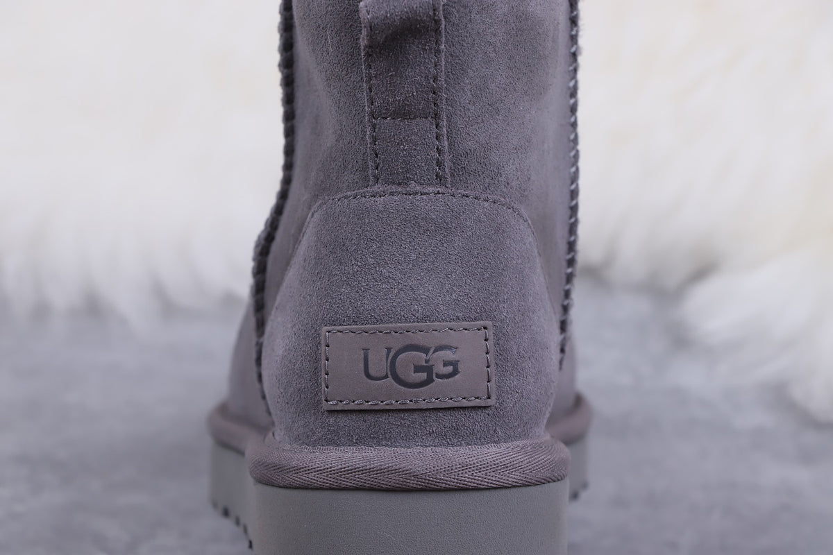6222 Classic Mini II Short Boots 2.0 – Gray (In Stock)