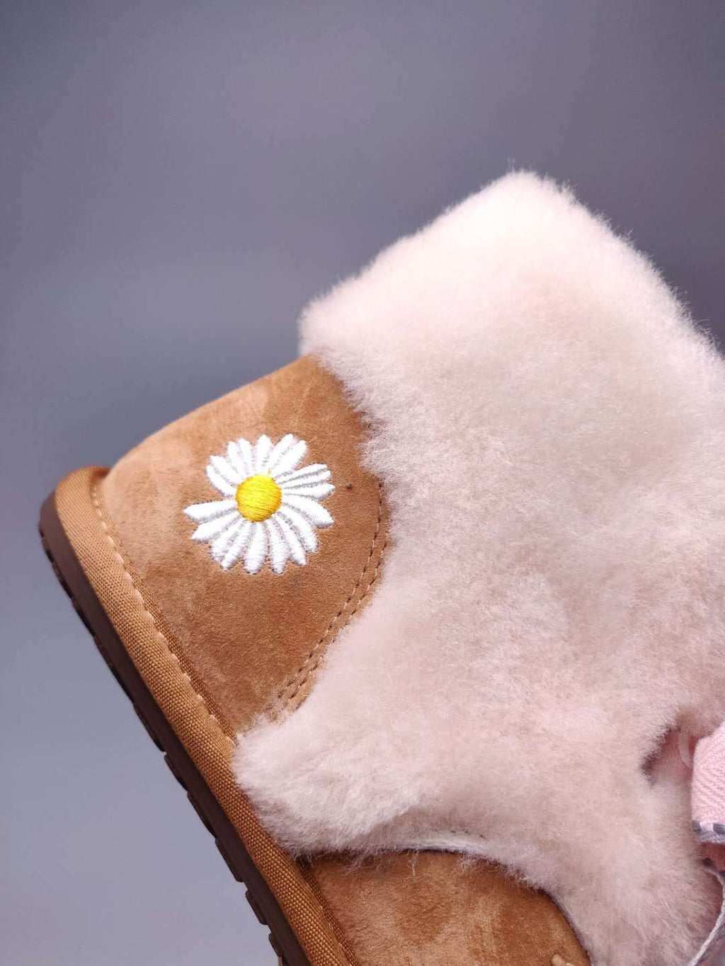 7888 Daisy Chain Ribbon Boots – Chestnut (In Stock)